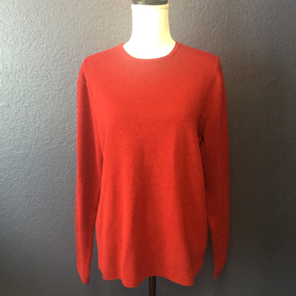 UNIQLO WOOL BLEND CREW NECK SWEATER